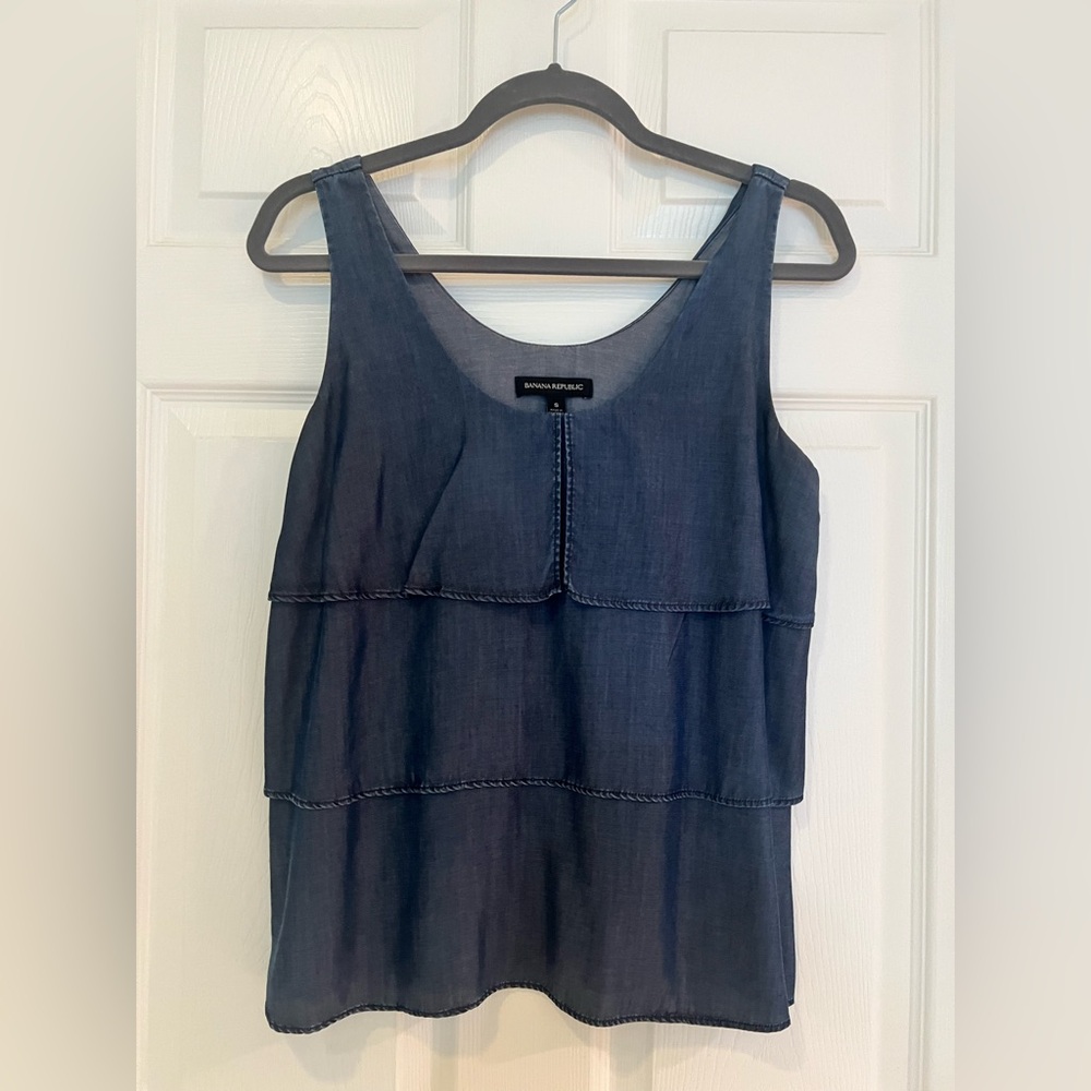 Banana Republic Dark Chambray Layered  Sleeveless Top Size Small